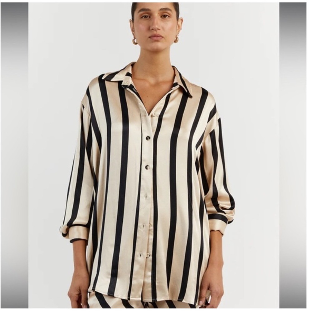 DISSH Size 4 Pippa Stone Satin Bold Stone Stripe Black Cream Relaxed Oversize‎